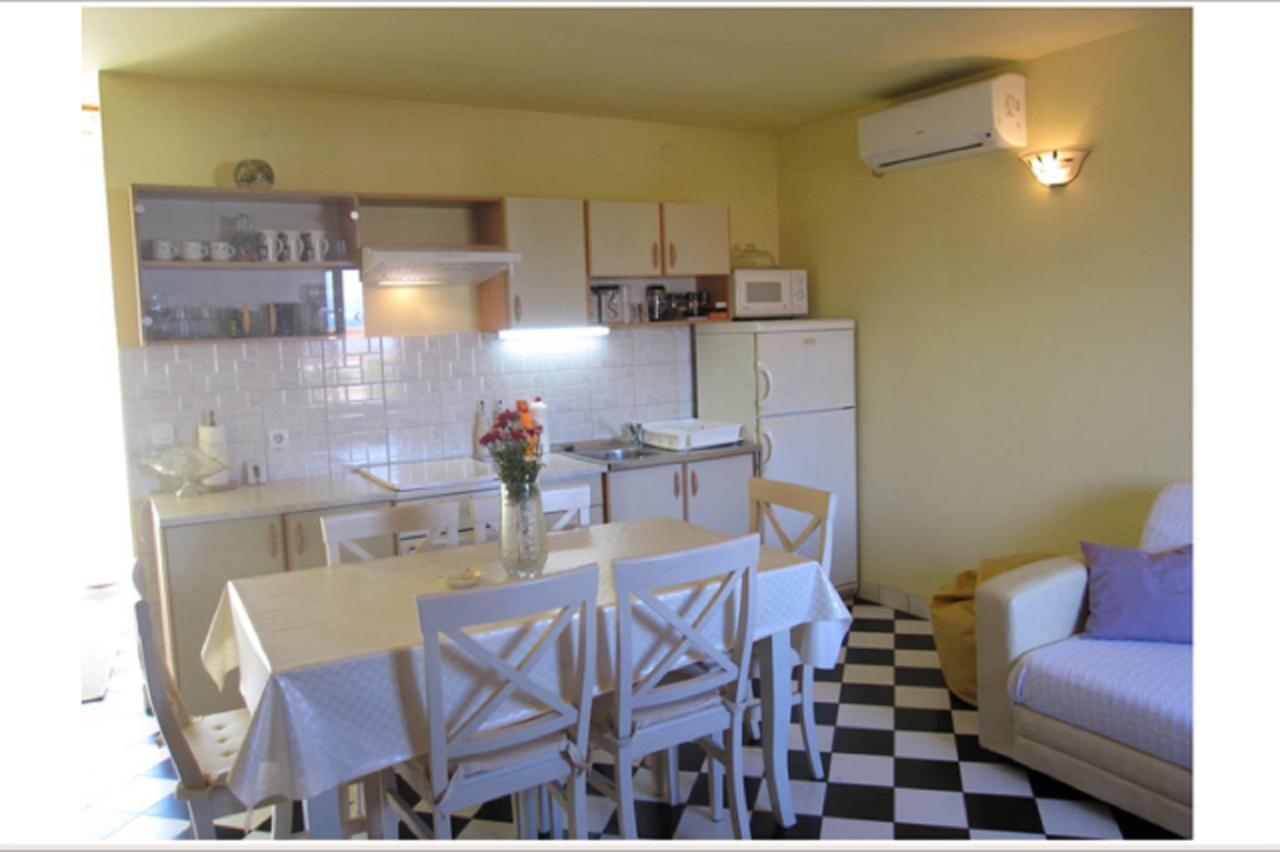 Apartment Glavica Supetar Ngoại thất bức ảnh